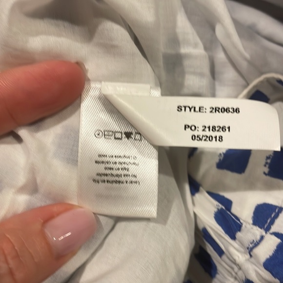 EUC Vineyard Vines Skirt Sz XS - Picture 4 of 5